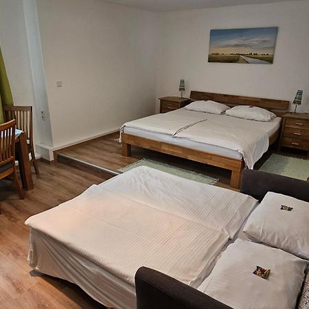 Hotel Hirsch Guenzburg Luaran gambar