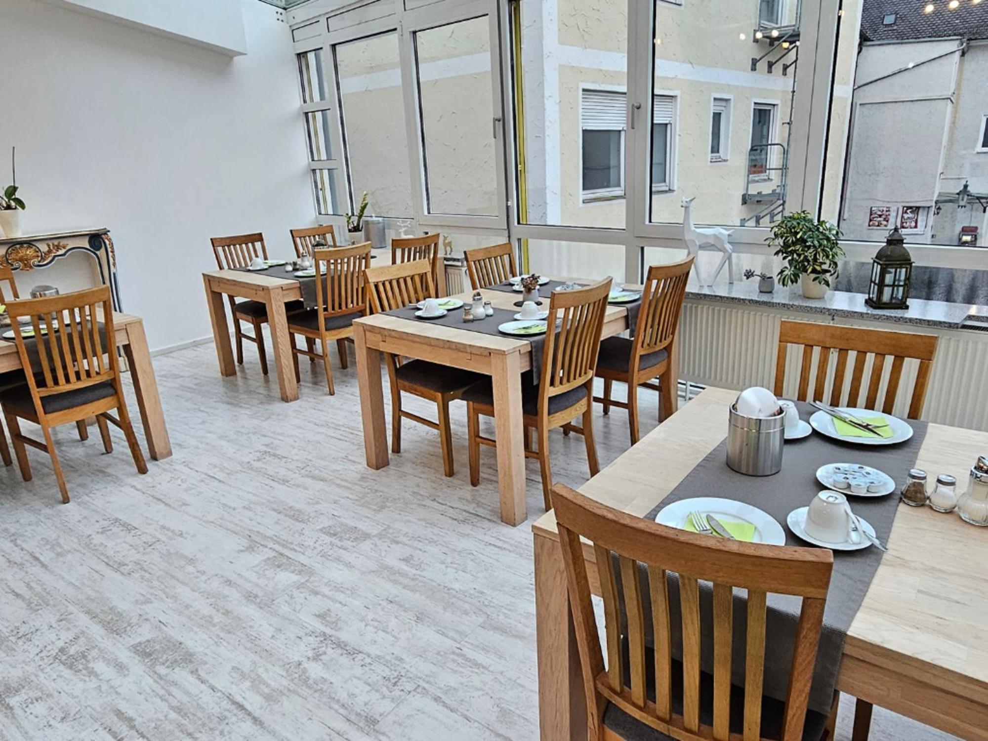 Hotel Hirsch Guenzburg Luaran gambar