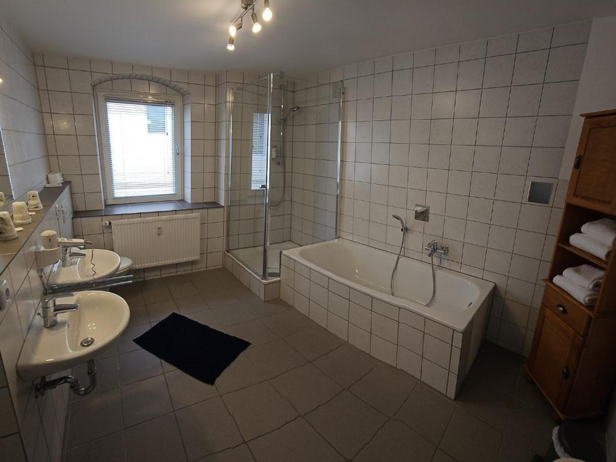 Hotel Hirsch Guenzburg Luaran gambar