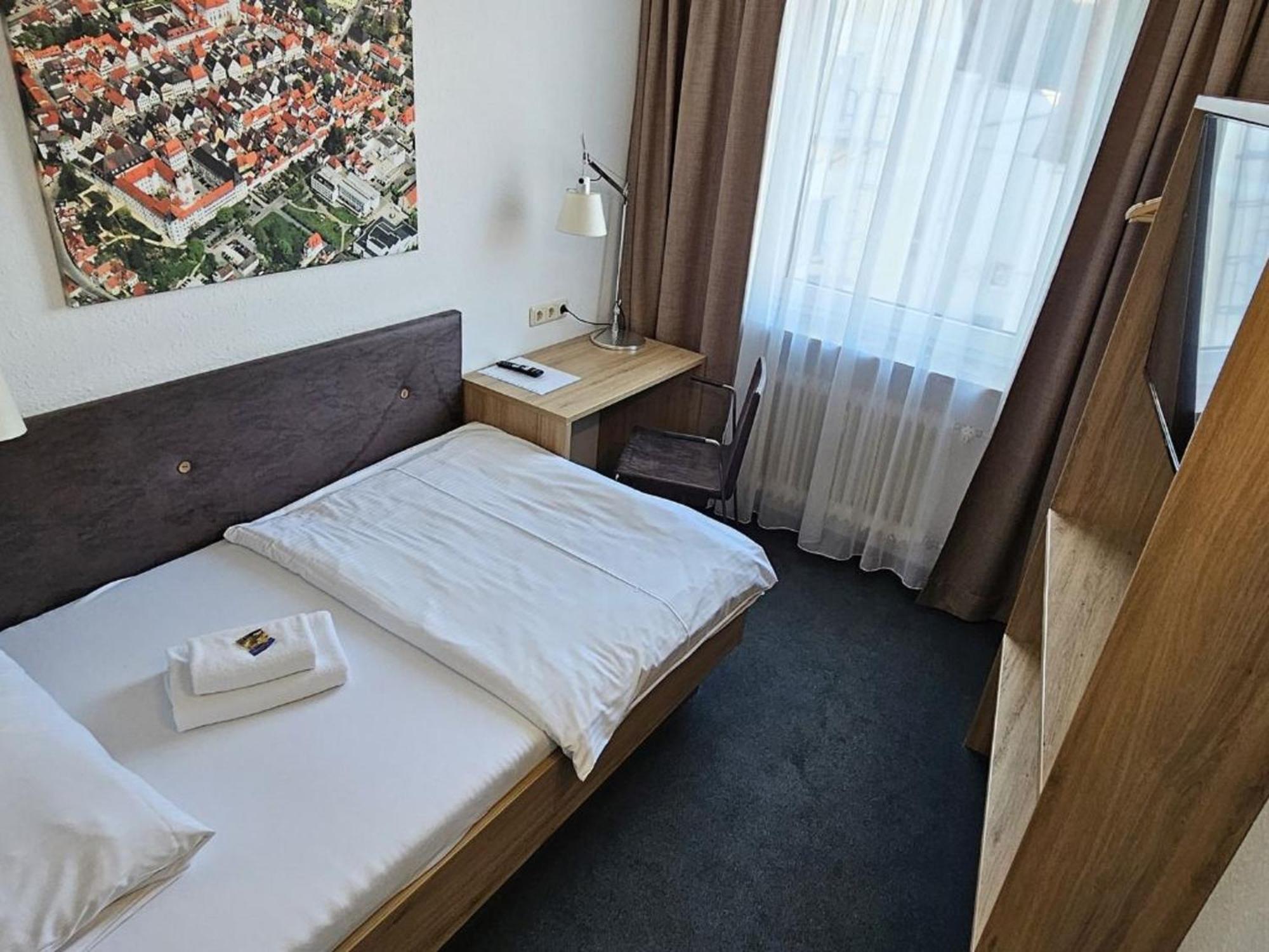 Hotel Hirsch Guenzburg Luaran gambar
