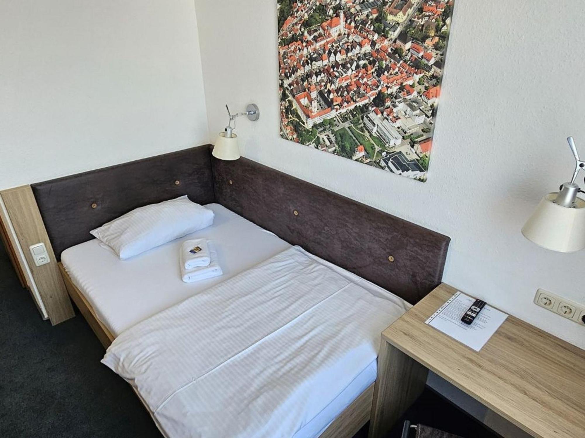 Hotel Hirsch Guenzburg Luaran gambar