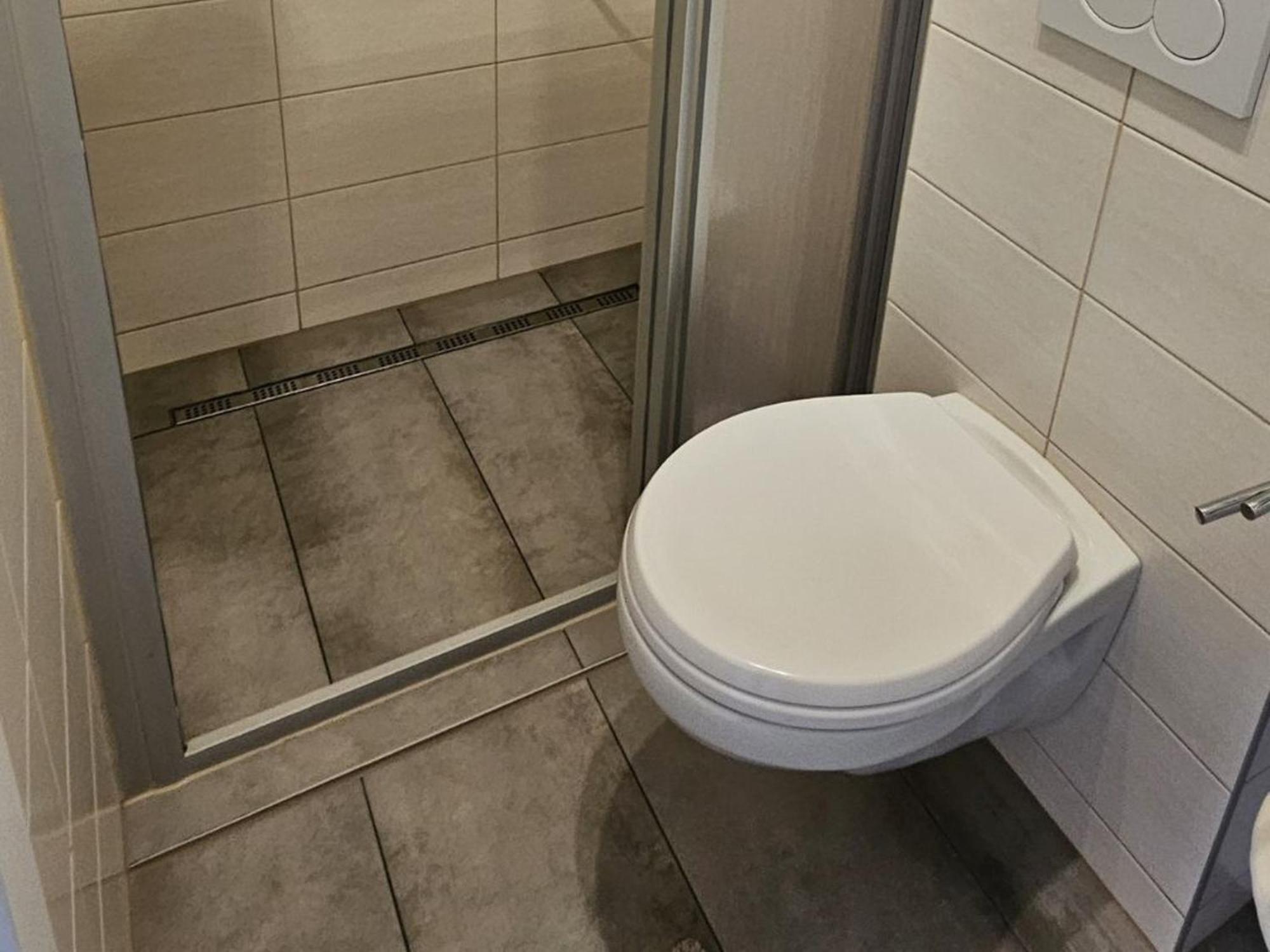 Hotel Hirsch Guenzburg Luaran gambar