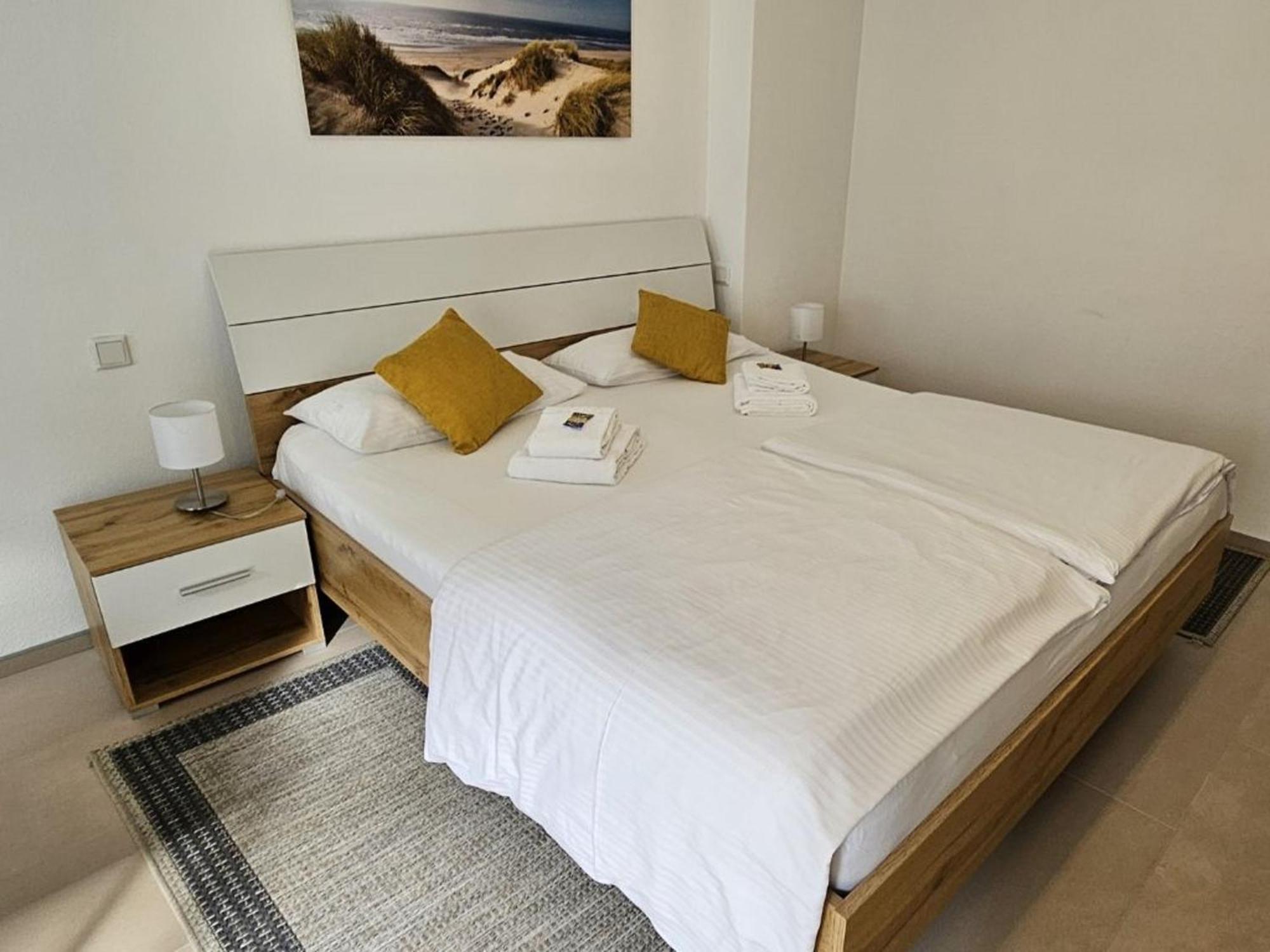 Hotel Hirsch Guenzburg Luaran gambar