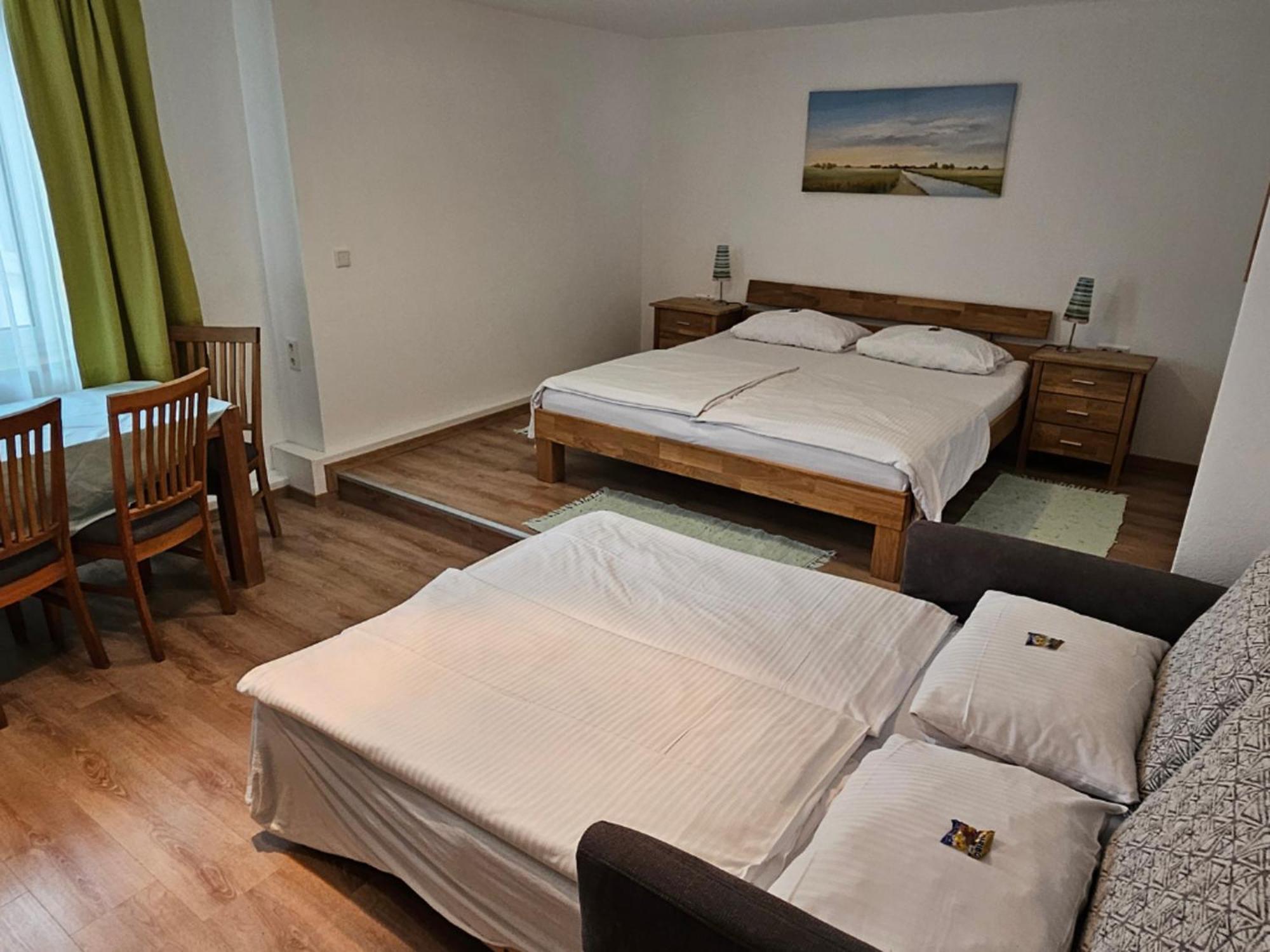 Hotel Hirsch Guenzburg Luaran gambar